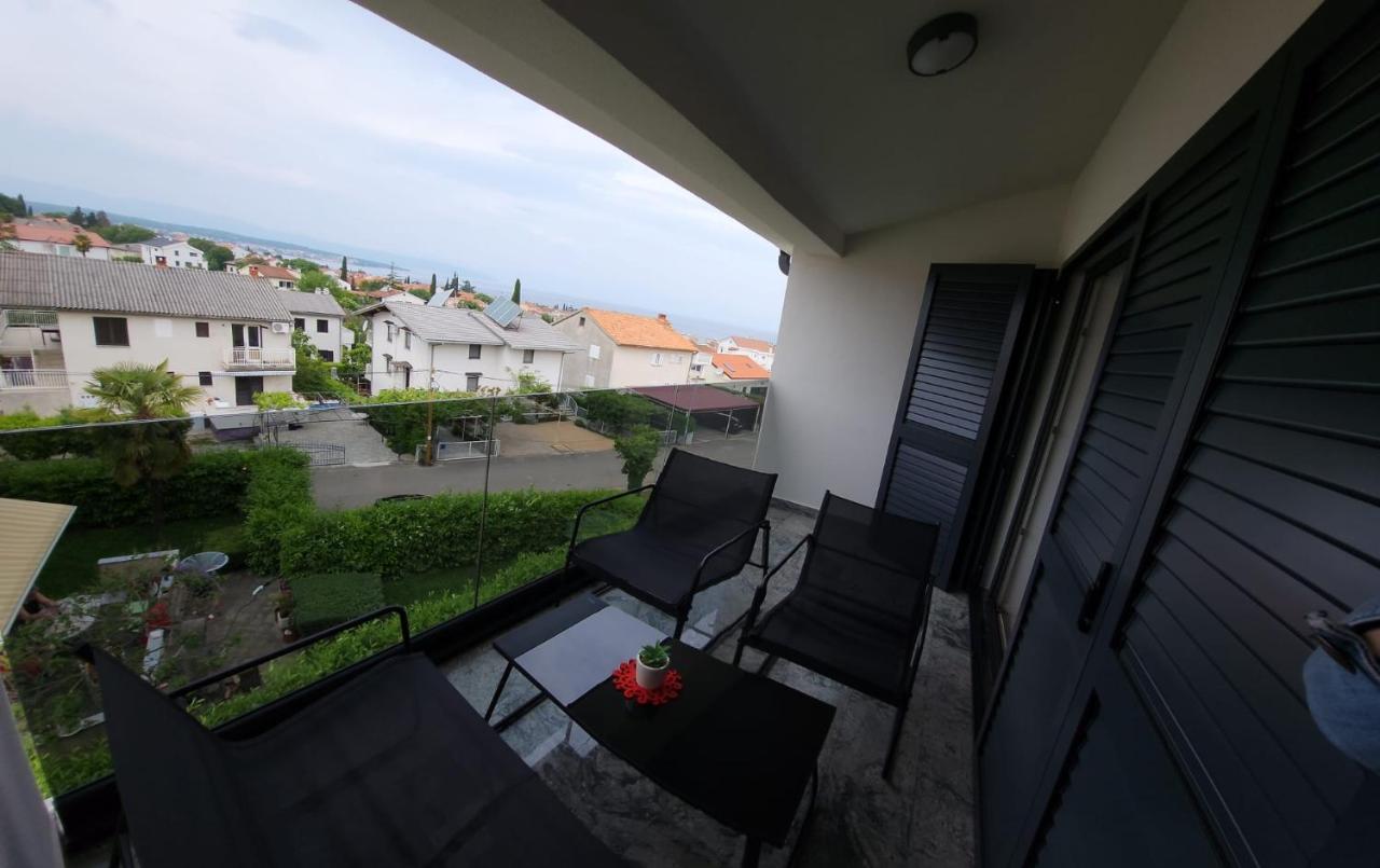 Apartmani M&L I M&J Malinska Kültér fotó
