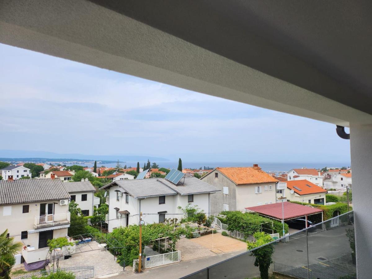 Apartmani M&L I M&J Malinska Kültér fotó