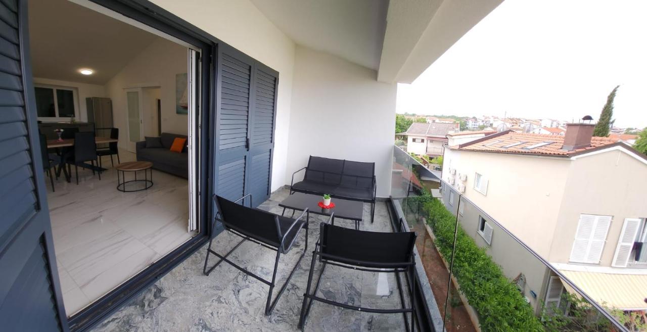 Apartmani M&L I M&J Malinska Kültér fotó